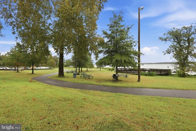 245 4TH AVE, Quantico, VA 22134