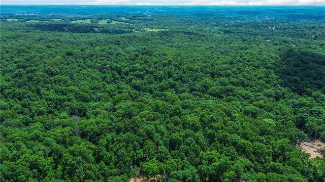 Leith Lane, Bella Vista, AR 72715