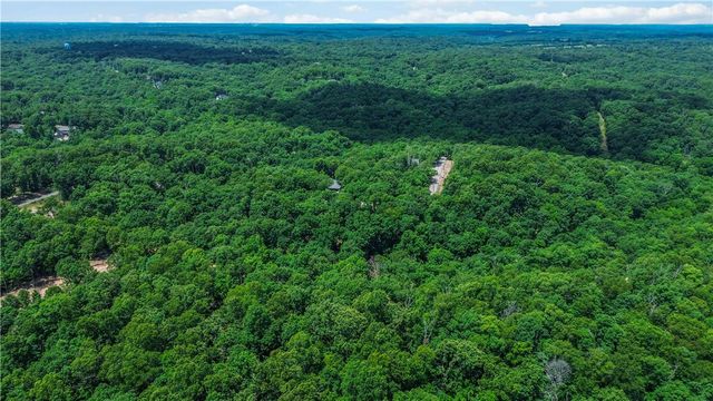 Leith Lane, Bella Vista, AR 72715