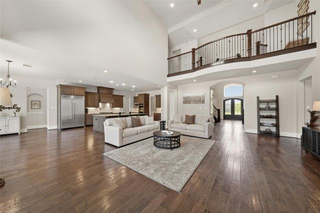 2114 Grand Place Drive, Missouri City, TX 77459
