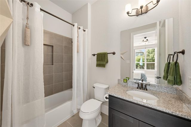 2114 Grand Place Drive, Missouri City, TX 77459
