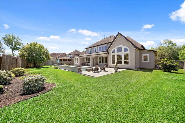 2114 Grand Place Drive, Missouri City, TX 77459