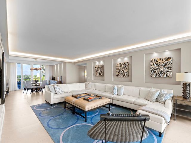 2500 S Ocean Boulevard 3a3, Palm Beach, FL 33480