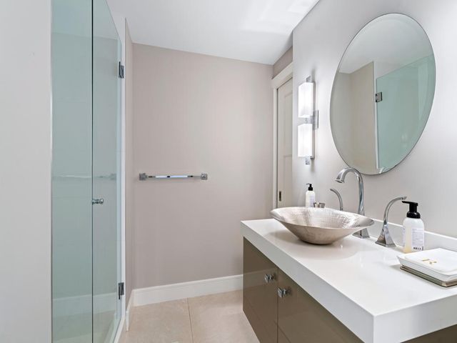 2500 S Ocean Boulevard 3a3, Palm Beach, FL 33480