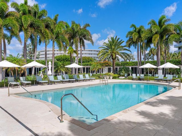 2500 S Ocean Boulevard 3a3, Palm Beach, FL 33480