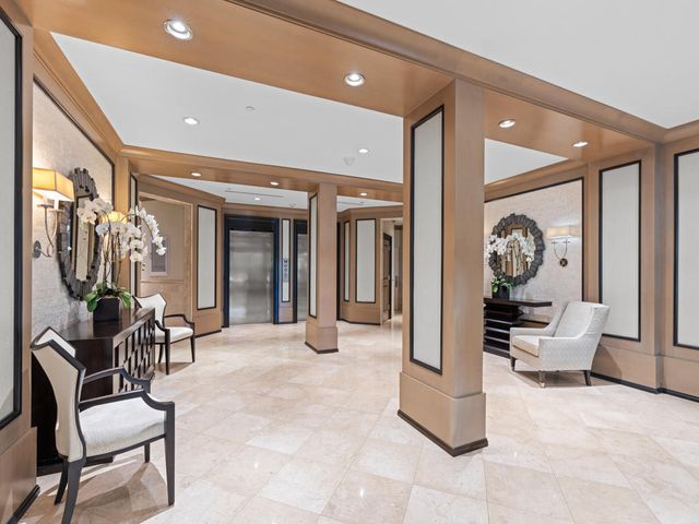2500 S Ocean Boulevard 3a3, Palm Beach, FL 33480