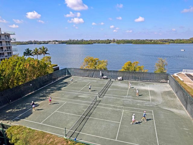 2500 S Ocean Boulevard 3a3, Palm Beach, FL 33480