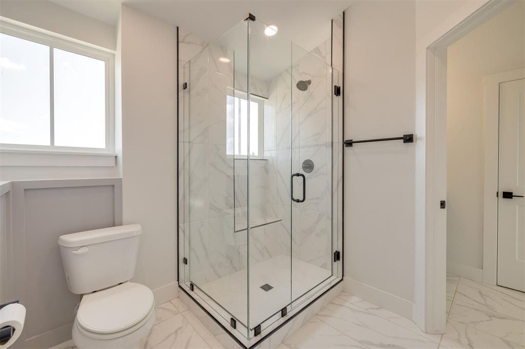 Image 27 of property listing at 29786 Vineyard Meadow Road, Norman, OK 73072