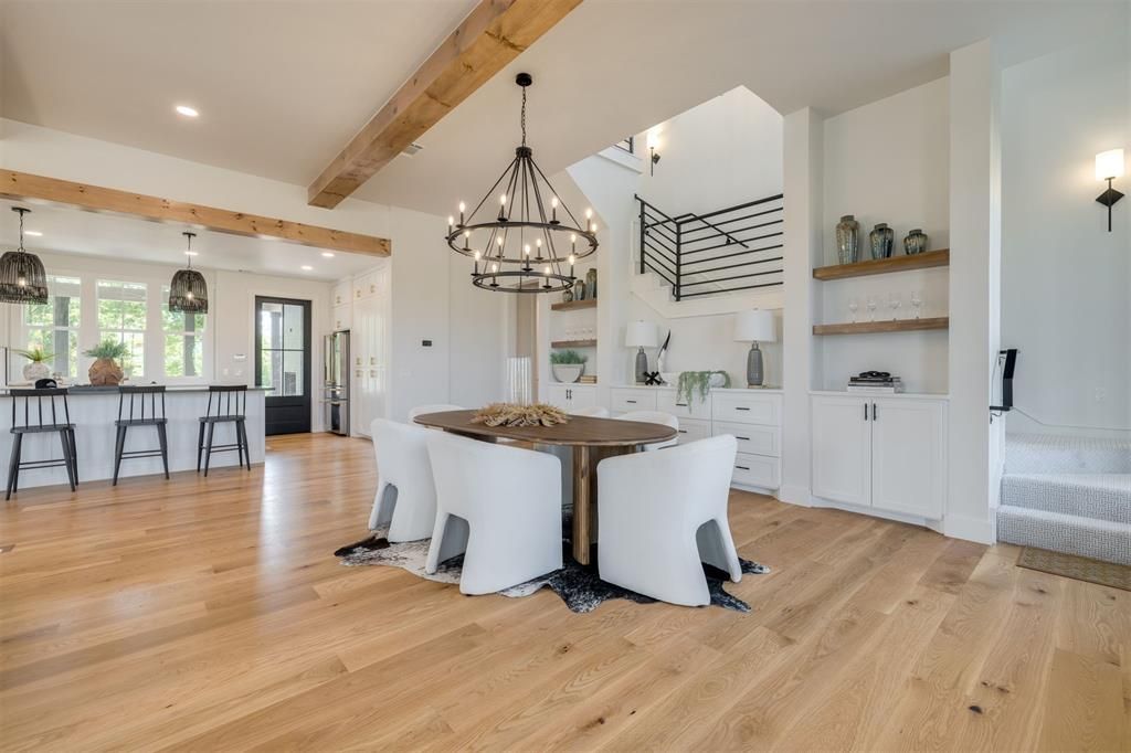 Image 7 of property listing at 29786 Vineyard Meadow Road, Norman, OK 73072