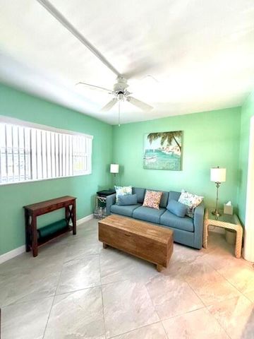 1116 Lake Terrace 114, Boynton Beach, FL 33426