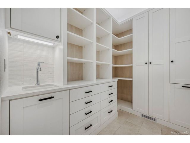 212 Western Sky Cir, Longmont, CO 80501