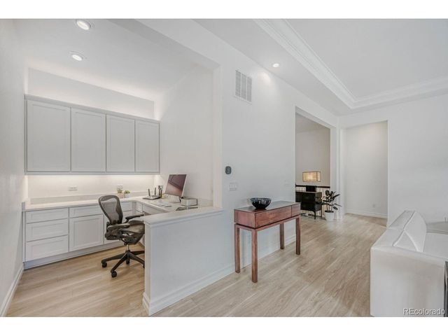 212 Western Sky Cir, Longmont, CO 80501