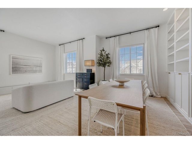 212 Western Sky Cir, Longmont, CO 80501