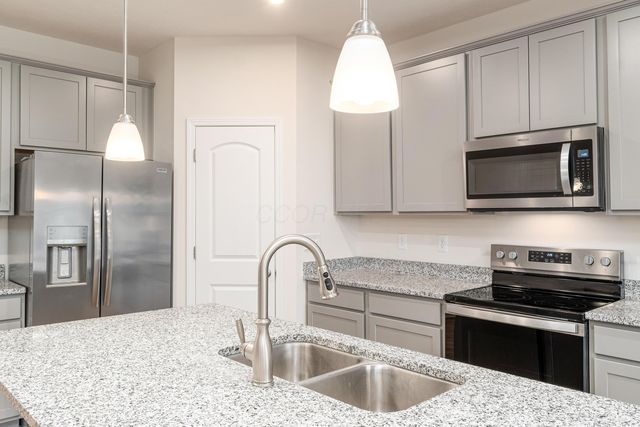 123 Hutchison Street, South Bloomfield, OH 43103