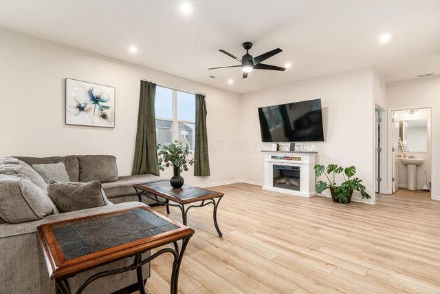 123 Hutchison Street, South Bloomfield, OH 43103