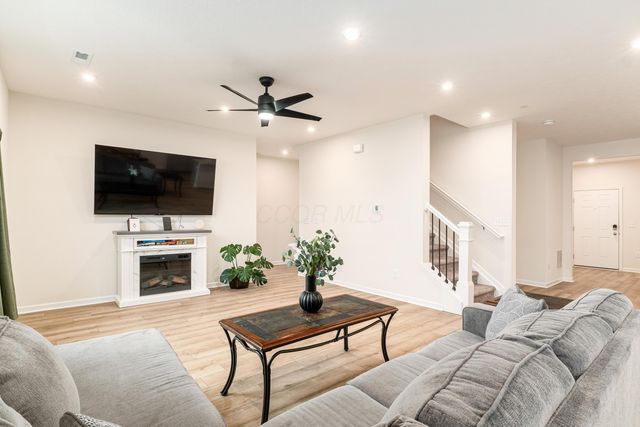 123 Hutchison Street, South Bloomfield, OH 43103