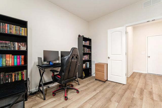 123 Hutchison Street, South Bloomfield, OH 43103