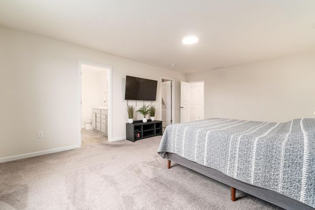 123 Hutchison Street, South Bloomfield, OH 43103