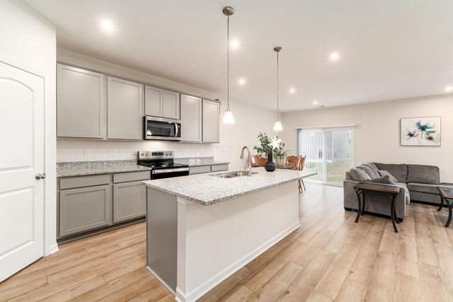 123 Hutchison Street, South Bloomfield, OH 43103