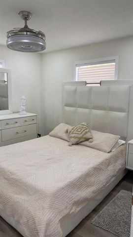 2109 E NAVAJO AVENUE, Tampa, FL 33612