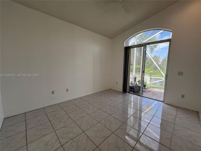 2130 NW 166th Avenue, Pembroke Pines, FL 33028