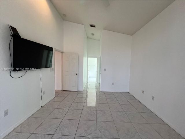 2130 NW 166th Avenue, Pembroke Pines, FL 33028