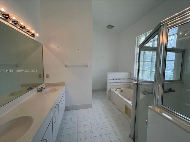 2130 NW 166th Avenue, Pembroke Pines, FL 33028
