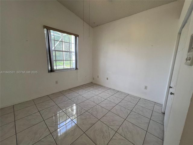 2130 NW 166th Avenue, Pembroke Pines, FL 33028