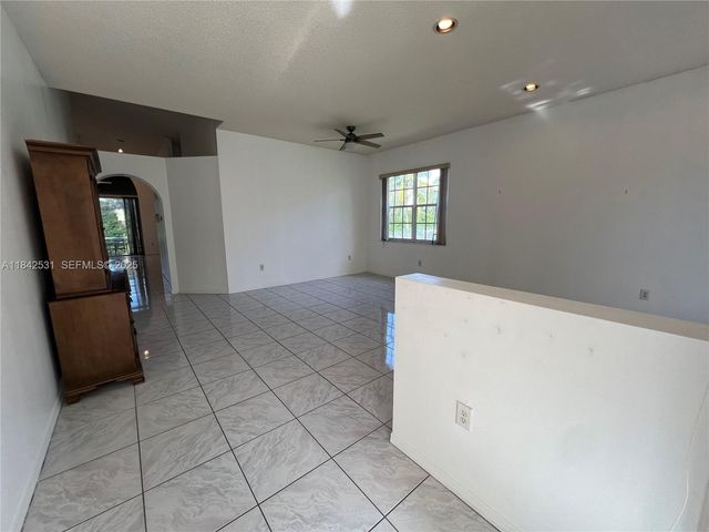 2130 NW 166th Avenue, Pembroke Pines, FL 33028