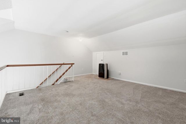 7691 NORTHERN OAKS CT, Springfield, VA 22153
