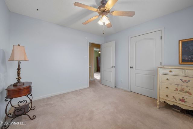 9861 Alexanders Ridge Drive, Olive Branch, MS 38654