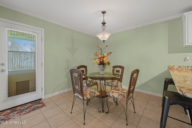 9861 Alexanders Ridge Drive, Olive Branch, MS 38654