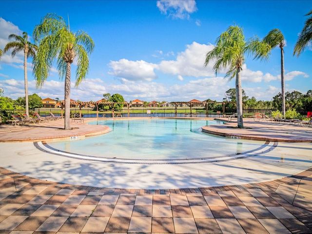 554 PALOMA DRIVE, Davenport, FL 33837