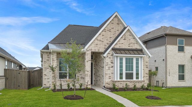 11902 Salty Bend Drive, Mont Belvieu, TX 77523