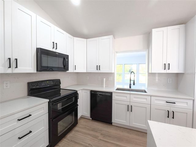 10711 LAKE HILL DRIVE, Clermont, FL 34711