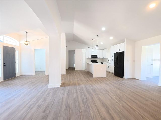 10711 LAKE HILL DRIVE, Clermont, FL 34711