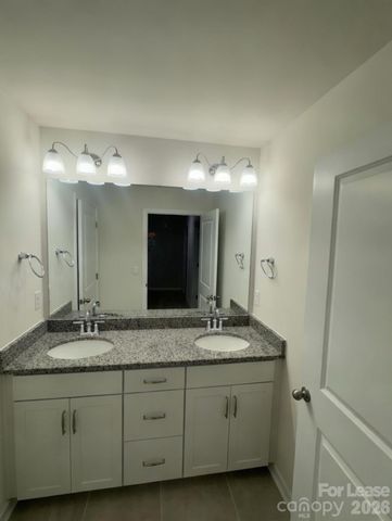 7870 Iron Road, Sherrills Ford, NC 28673