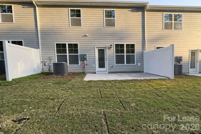 7870 Iron Road, Sherrills Ford, NC 28673