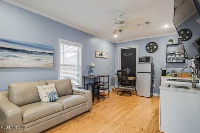 934 Cleveland Avenue, Gulfport, MS 39507