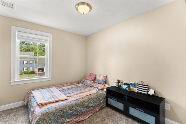 15 Carlton St, Raynham, MA 02767