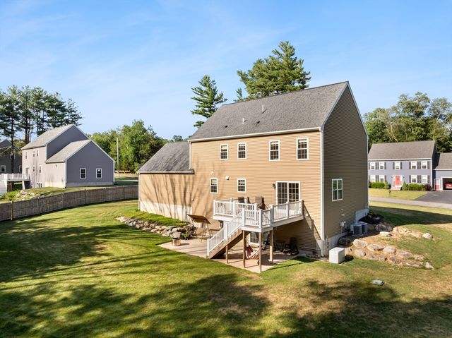 15 Carlton St, Raynham, MA 02767