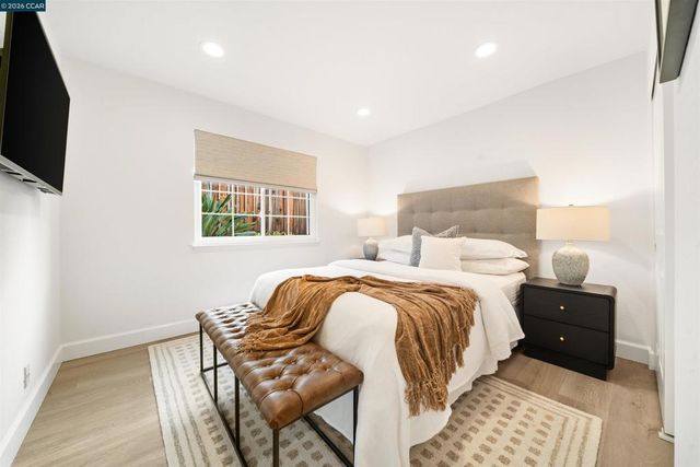 2211 Goldenrod Ln, San Ramon, CA 94582