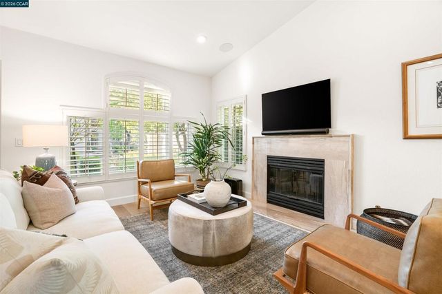 2211 Goldenrod Ln, San Ramon, CA 94582