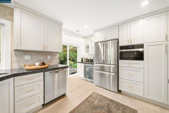 2211 Goldenrod Ln, San Ramon, CA 94582