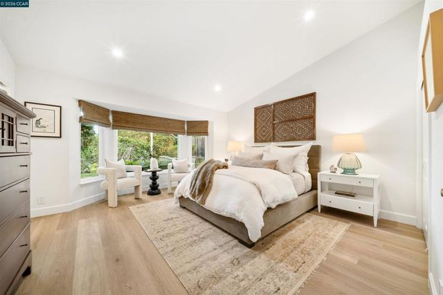 2211 Goldenrod Ln, San Ramon, CA 94582