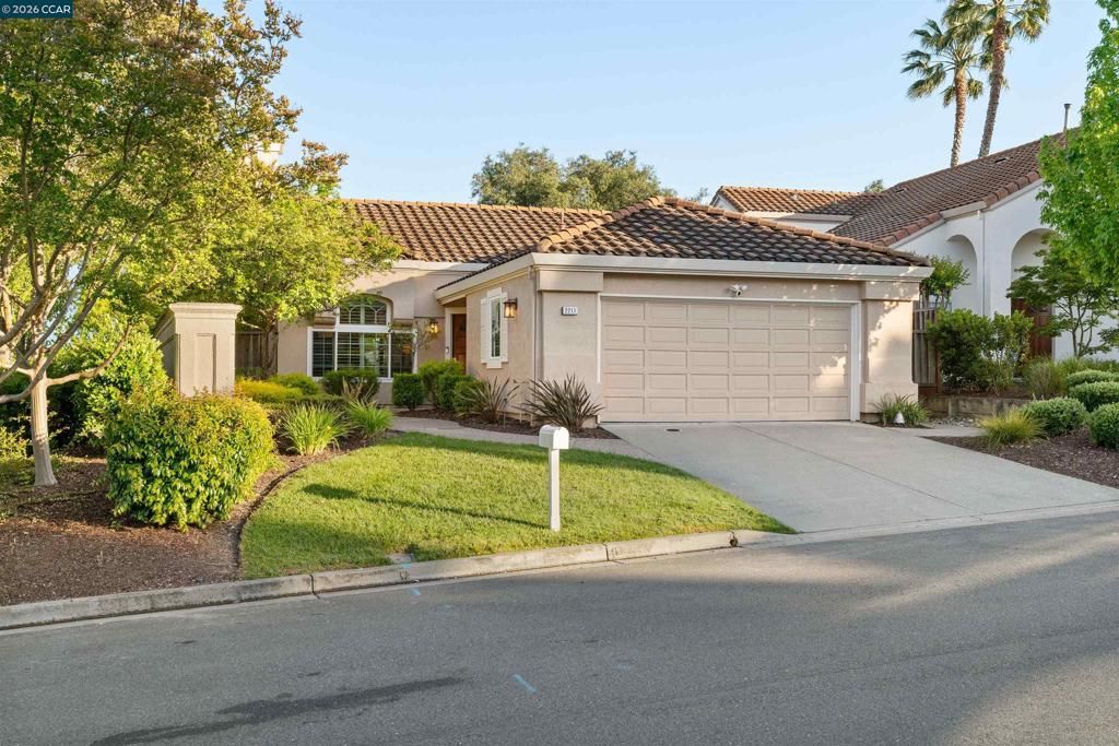 2211 Goldenrod Ln, San Ramon, CA 94582