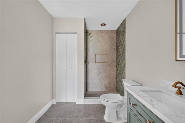 1201 WILD FEATHER LANE, Sun City Center, FL 33573