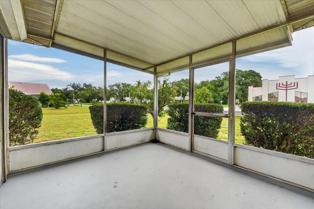 1201 WILD FEATHER LANE, Sun City Center, FL 33573