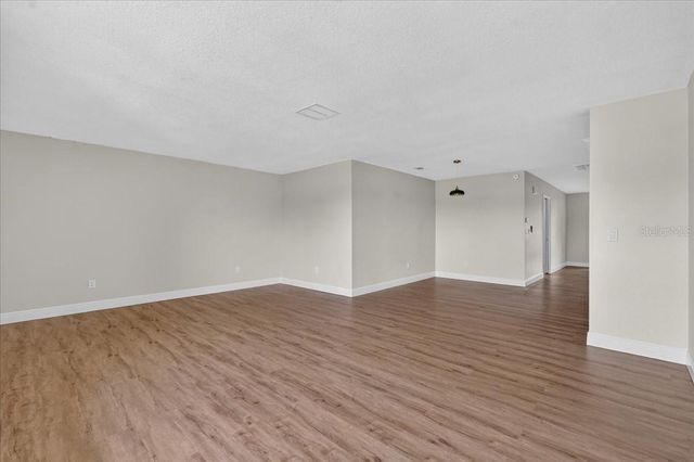 1201 WILD FEATHER LANE, Sun City Center, FL 33573
