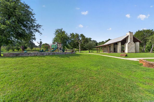 22025 PASEO CORTO DR, San Antonio, TX 78266